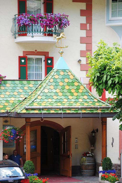 Albergo Bernard Canazei Exterior foto